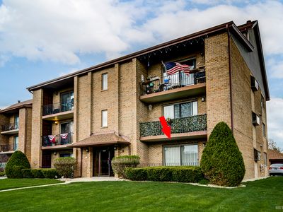 7932 Paxton Ave #1B, Tinley Park, IL, 60477