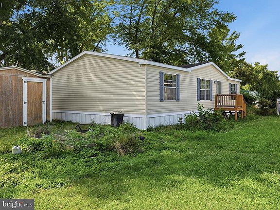 3rd image of 17002 Oakleigh Way