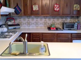 563 Riverside Dr, Hillside, NJ 07205