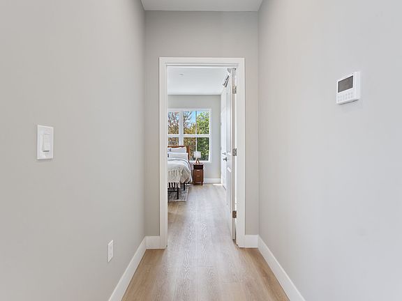 3rd image of 298 Main St #3G