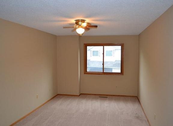 5th image of 1020 Aston Cir