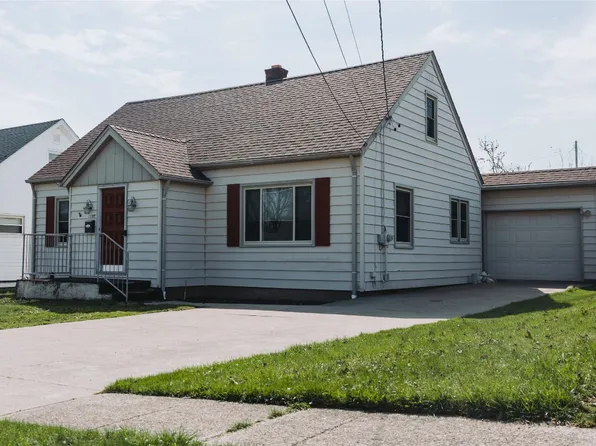 1595 W 40th St, Erie, PA 16509