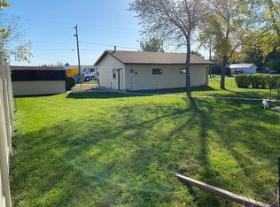1415 16th St SW, Jamestown, ND 58401