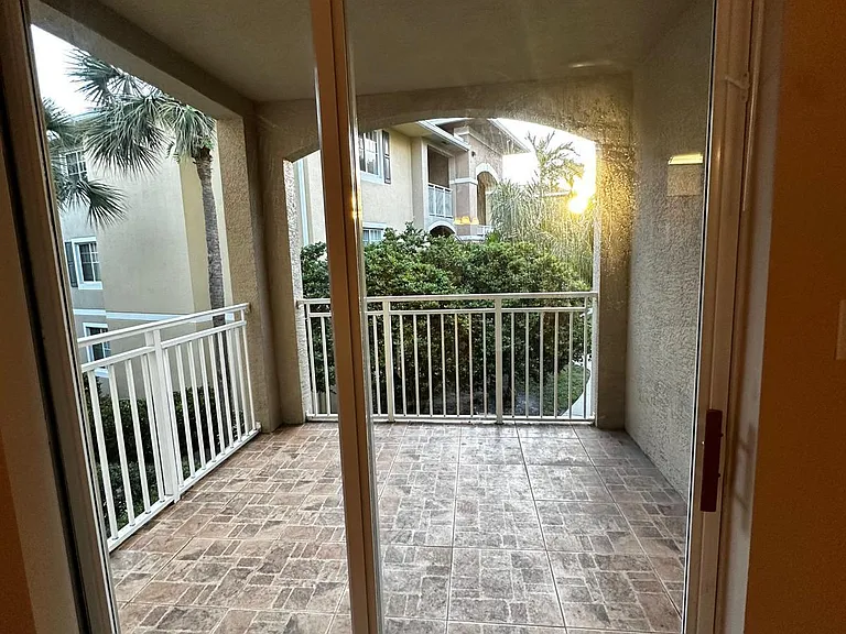 6511 Emerald Dunes Dr #206 — Photo 2