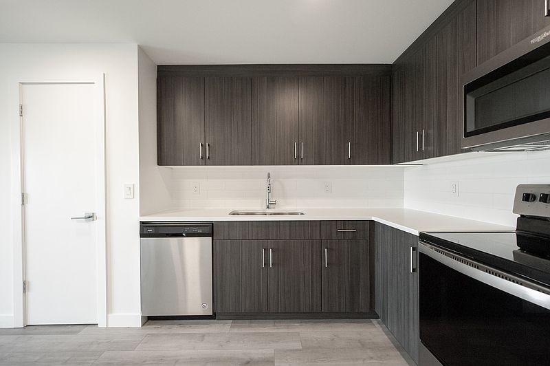 Winnipeg Apartment for rent - 2 Bedrooms — photo 27