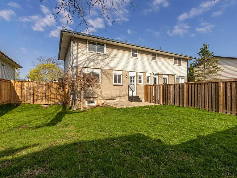 111 Northgate Dr — Photo 23