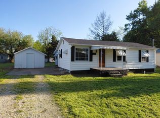 329 E Thurman Avenue, Mt Vernon, MO 65712