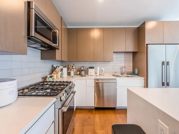 27-17 42nd Road image 15 of 43