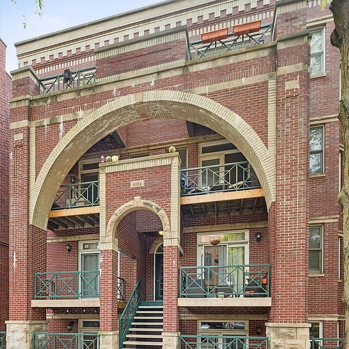 1st image of 4104 N Kenmore Ave APT 2N
