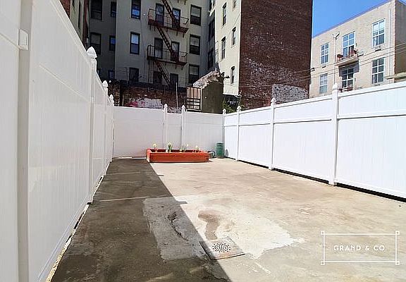 5th image of 197 Humboldt St #Dpx