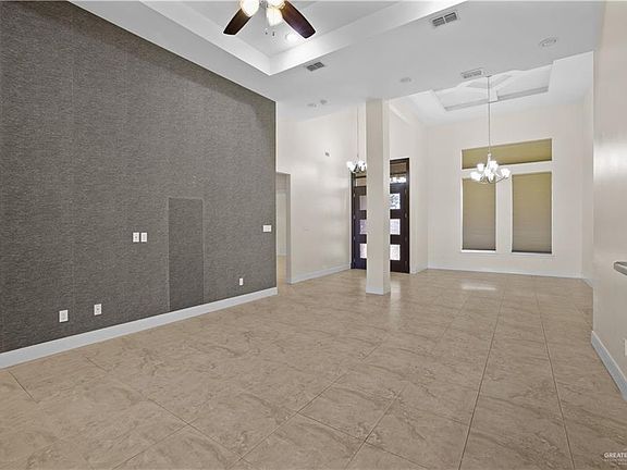 5th image of 2607 Piquin St