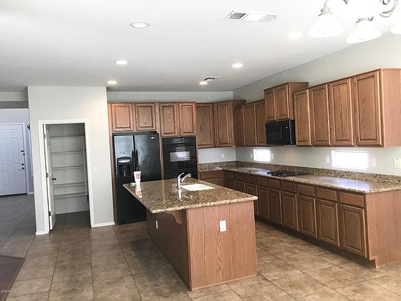 3rd image of 247 W Swan Dr