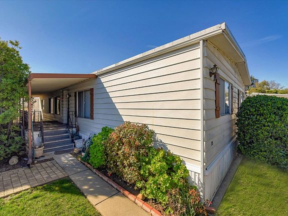 2nd image of 59 Timber Cove Dr