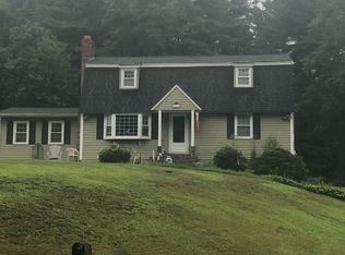 2015 Quaker St, Northbridge, MA 01534