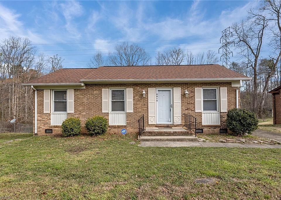 1st image of 2419 Fernbrook Rd