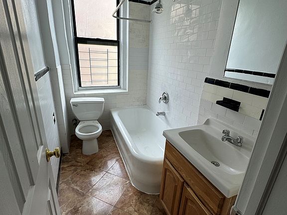 5th image of 54 W 174th St APT 5H