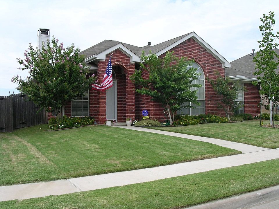 1st image of 1419 Ross Dr