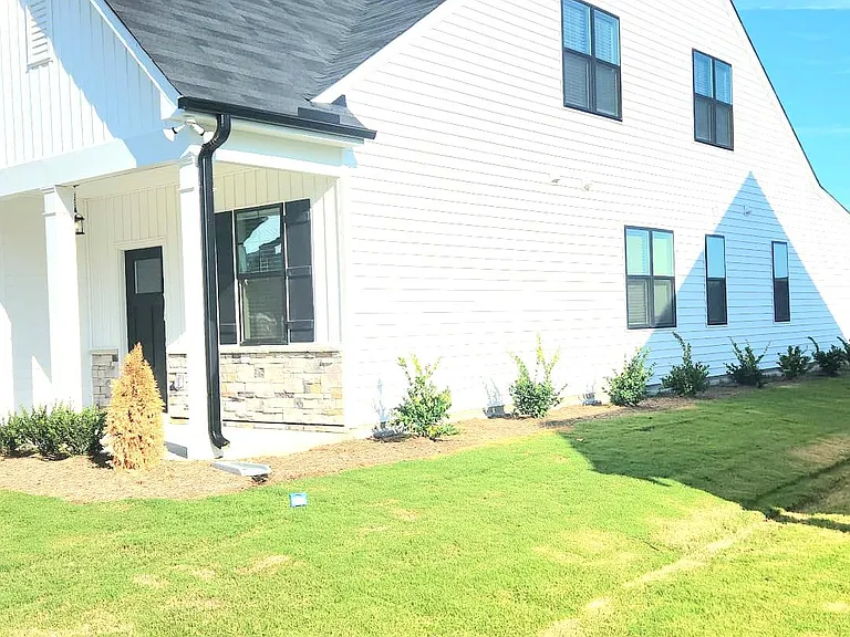 736 Putney Hill Rd — Photo 2