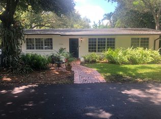 7430 SW 104th St, Pinecrest, FL 33156