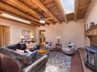 117 Lugar De Oro, Santa Fe, NM 87501