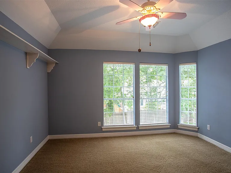 95 Rush Haven Dr — Photo 23