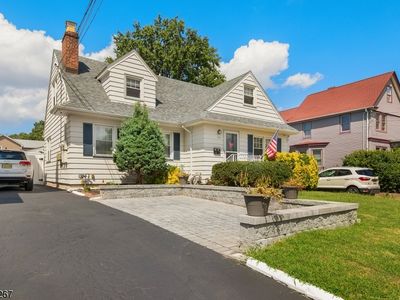 189 Terrace Ave, Hasbrouck Heights, NJ, 07604