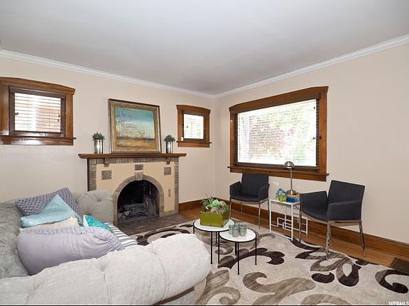 5th image of 1363 E Sherman Ave