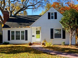 155 Benton Ave, Wayzata, MN 55391