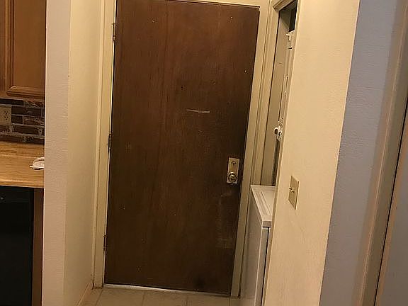 3rd image of 50 N San Mateo Dr APT 108