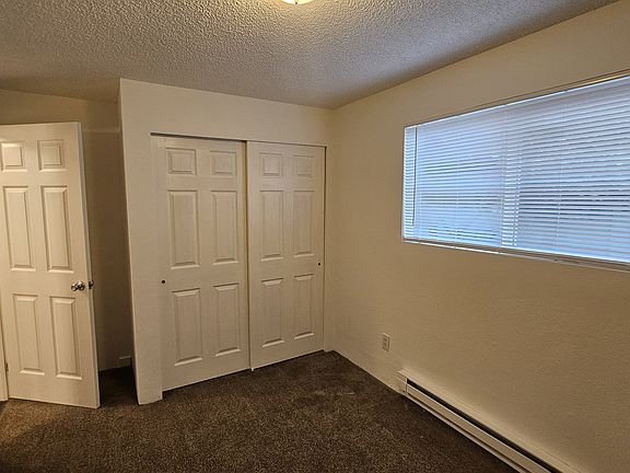 5th image of 401 23rd St SE #D