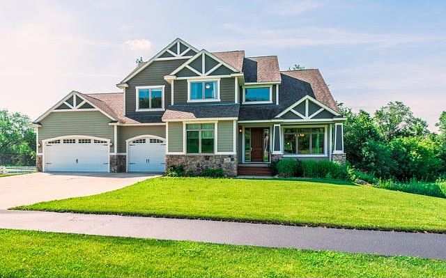 Upscale Kid Friendly Neighborhood