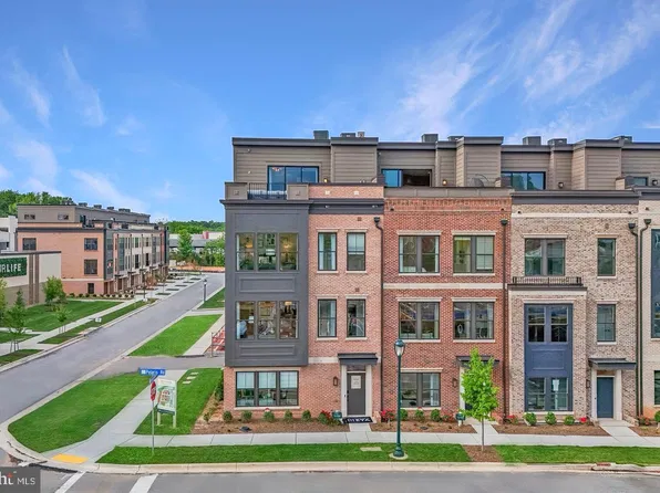 1135 Polaris Road 75, Potomac, MD 20854
