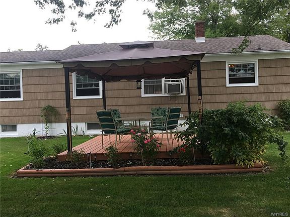 3rd image of 44 Terrylynn Dr