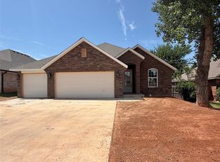 2708 Dunham Dr, Norman, OK 73071