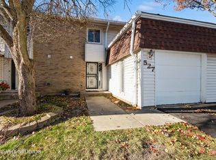 527 Jordan Way, Bolingbrook, IL 60440