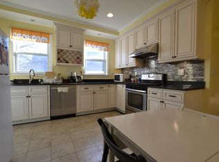 35 Palmer St APT 1, Waltham, MA 02451