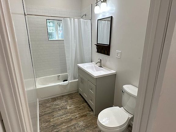 2nd image of 10806 Sarah St #2