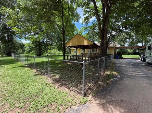 63 County Road 2245, Cleveland, TX 77327