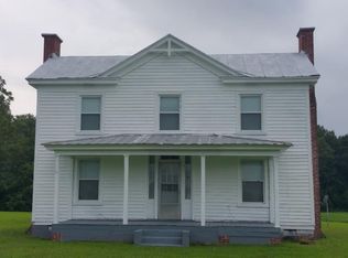 1111 Rocky Hock Rd, Wakefield, VA 23888