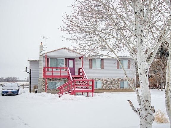 2nd image of 1831 Tetonview Dr