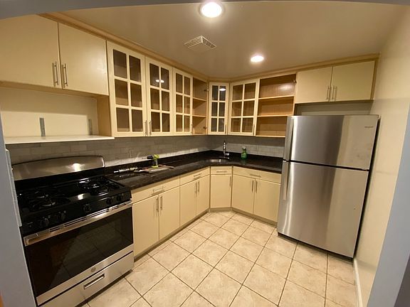 3rd image of 28-05 42nd St #3F