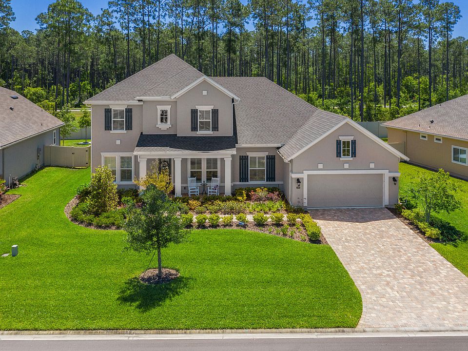 1st image of 209 Manor Ln