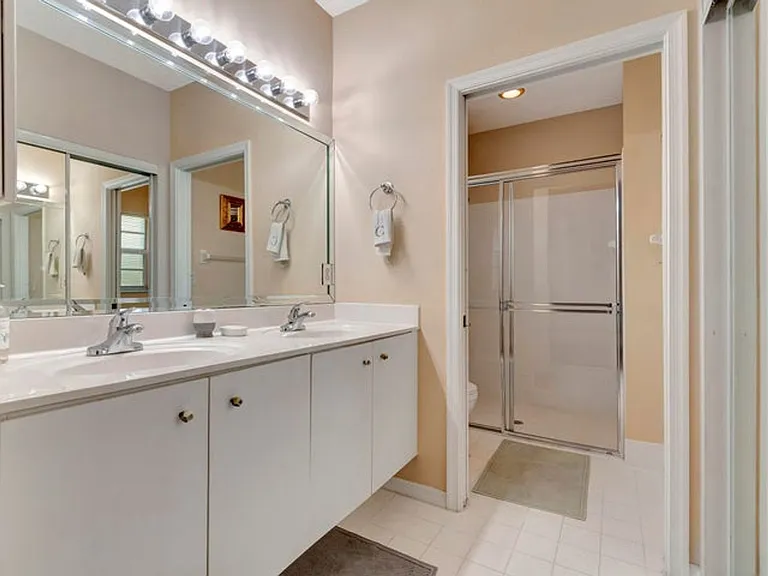 6129 Heliconia Rd — Photo 10