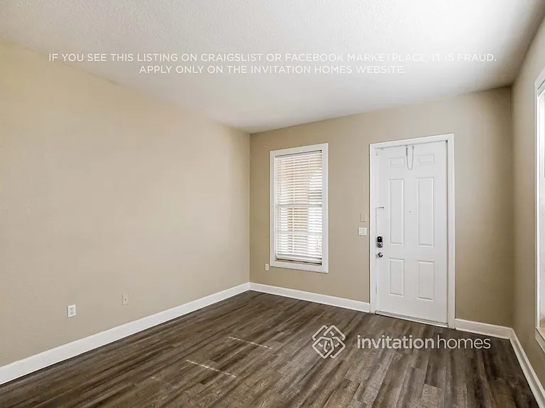 8668 Blaze Ct — Photo 5