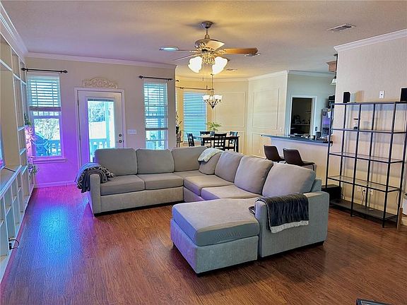 4th image of 512 Jo Lynn Ln