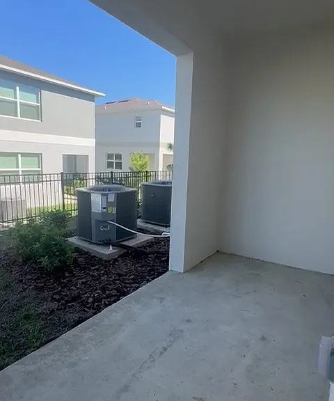 9892 Allendale St — Photo 38