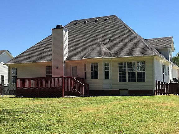 2nd image of 751 Ellie Nat Dr