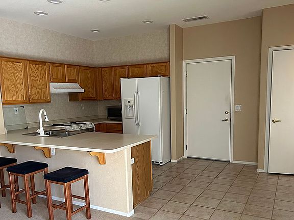 2nd image of 15930 W Autumn Cir