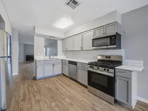 7405 Tumbleweed Dr #B, Austin, TX 78724