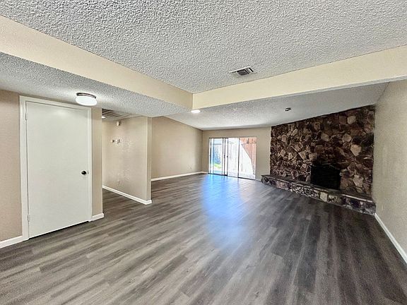 4th image of 69 Parkshore Cir